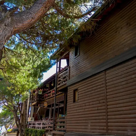 Dolanit E Drurit Апартаменты *