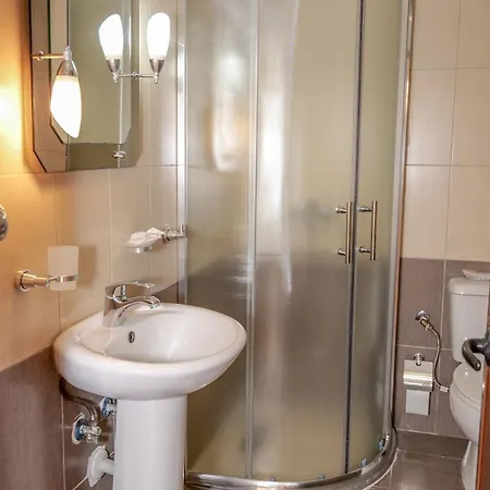 Dolanit E Drurit Durres