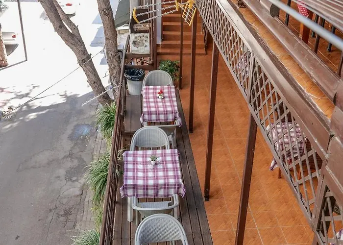 Dolanit E Drurit Апартаменты Дуррес