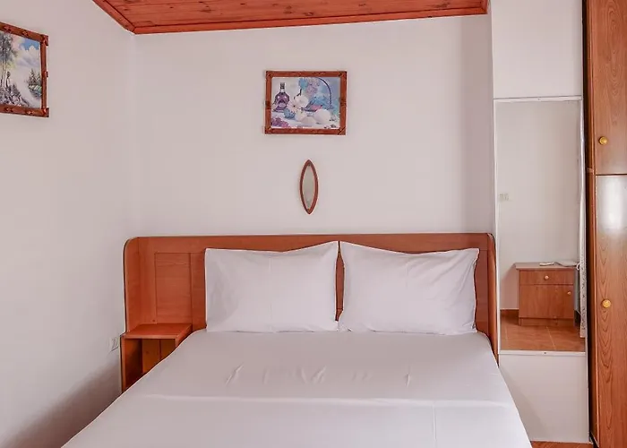 Dolanit E Drurit Апартаменты Дуррес