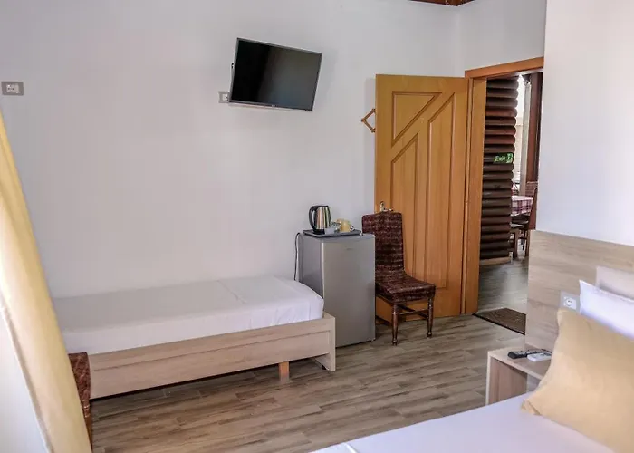 Апартаменты Dolanit E Drurit *