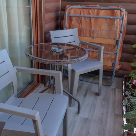 Dolanit E Drurit * Durrës