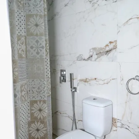 Dolanit E Drurit شقة دراس