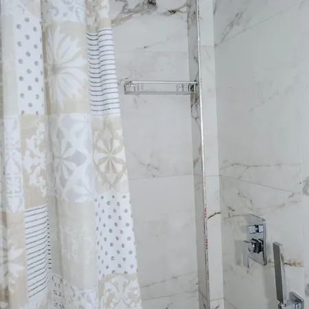 Dolanit E Drurit * Durrës