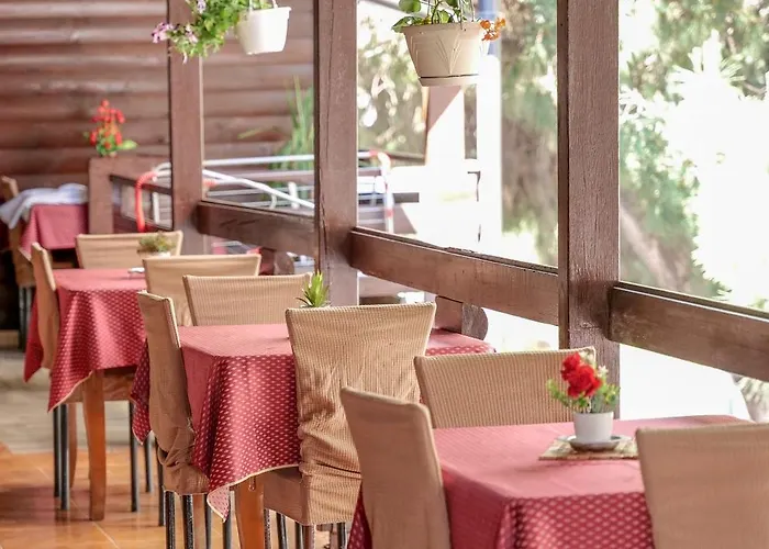 Dolanit E Drurit アパート *