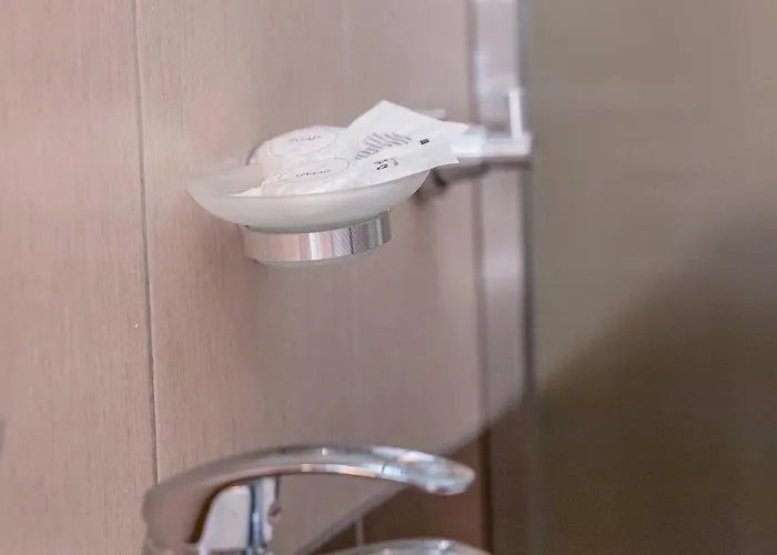 Dolanit E Drurit Dıraç