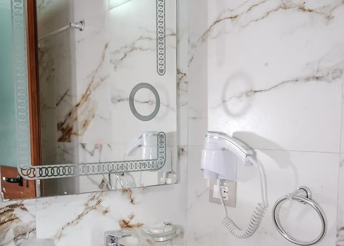 Dolanit E Drurit アパート *